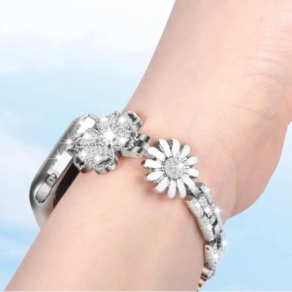 New KOREDA Glittering Flower Bracelet Compatible with Apple Watch